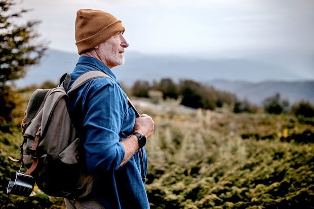 Image of a person usiing a mobile